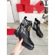 Boots recommended for a wide range of people 2023FW VALENTINO Valentino Boots recommended for a wide range of people 2023FW VALENTINO Valentino