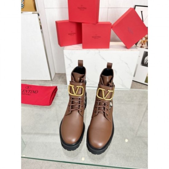 Boots recommended for a wide range of people 2023FW VALENTINO Valentino Boots recommended for a wide range of people 2023FW VALENTINO Valentino