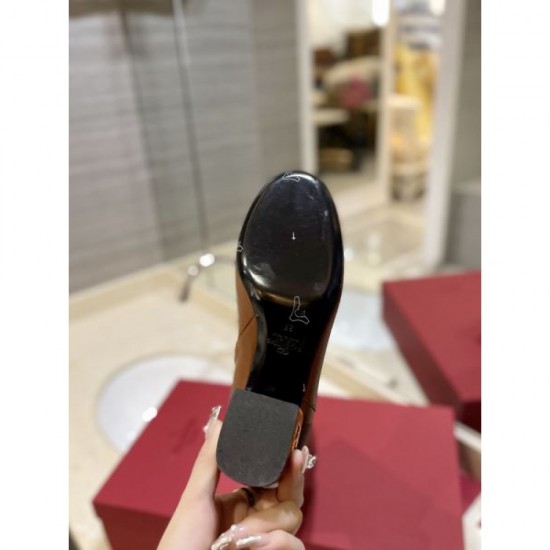 VALENTINO New fall/winter sales start 2023FW boots VALENTINO New fall/winter sales start 2023FW boots
