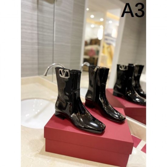 VALENTINO Valentino fashion sense increased! 2023FW boots VALENTINO Valentino fashion sense increased! 2023FW boots