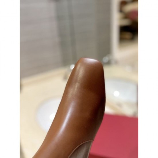 VALENTINO Valentino fashion sense increased! 2023FW boots VALENTINO Valentino fashion sense increased! 2023FW boots
