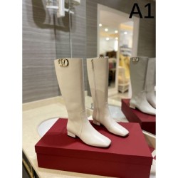 VALENTINO Unique design 2023FW boots
