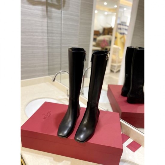 VALENTINO Unique design 2023FW boots VALENTINO Unique design 2023FW boots