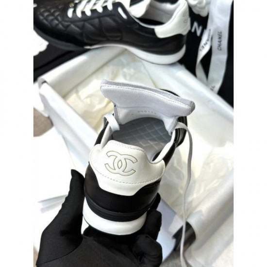 Immediately sold out items Sneakers 2023FW CHANEL 2 colors available Immediately sold out items Sneakers 2023FW CHANEL 2 colors available