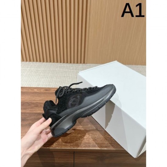 CHANEL CHANEL continues to attract attention 2023FW sneakers CHANEL CHANEL continues to attract attention 2023FW sneakers