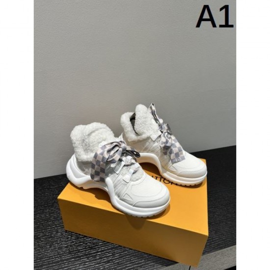 LOUIS VUITTON Latest and stylish 2023FW sneakers LOUIS VUITTON Latest and stylish 2023FW sneakers