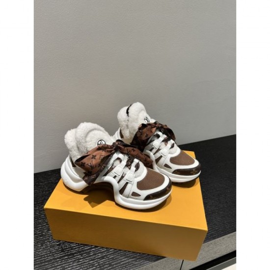 LOUIS VUITTON Latest and stylish 2023FW sneakers LOUIS VUITTON Latest and stylish 2023FW sneakers