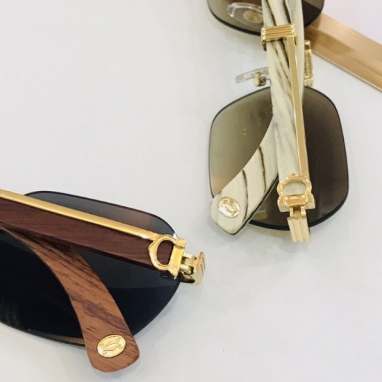 Glasses CARTIER Cartier which aims at the 2023SS fashion senior Glasses CARTIER Cartier which aims at the 2023SS fashion senior