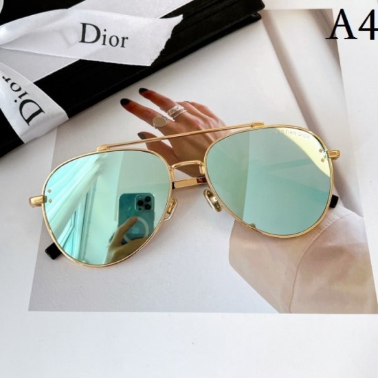 Glasses DIOR Dior perfect for going out in the 2023SS summer Glasses DIOR Dior perfect for going out in the 2023SS summer