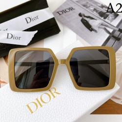 2023SS This season's inevitable summer new item Glasses DIOR Dior