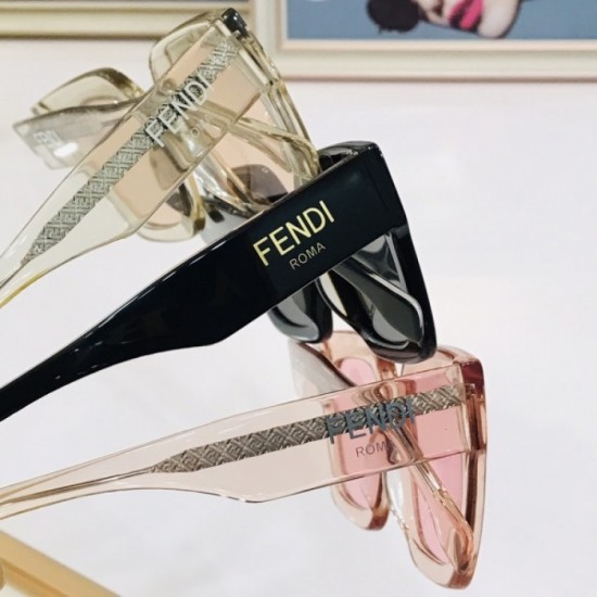 2023SS Must-have item for this summer Glasses FENDI Fendi 2023SS Must-have item for this summer Glasses FENDI Fendi