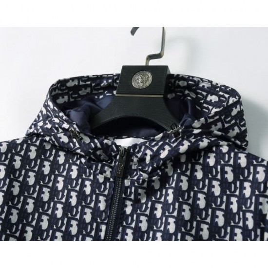 2024FW DIOR Fans flock to new Dior fall coats 2024FW DIOR Fans flock to new Dior fall coats