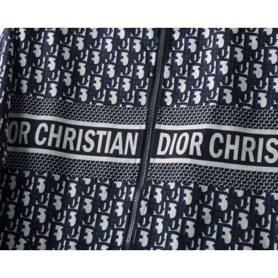 2024FW DIOR Fans flock to new Dior fall coats 2024FW DIOR Fans flock to new Dior fall coats