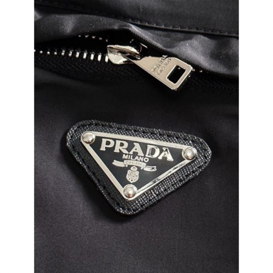 2024SS Clean Silhouette PRADA Top and Bottom Set 2024SS Clean Silhouette PRADA Top and Bottom Set