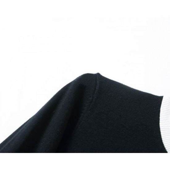 2024FW PRADA PRADA A coveted brand sweater that makes you feel good 2024FW PRADA PRADA A coveted brand sweater that makes you feel good
