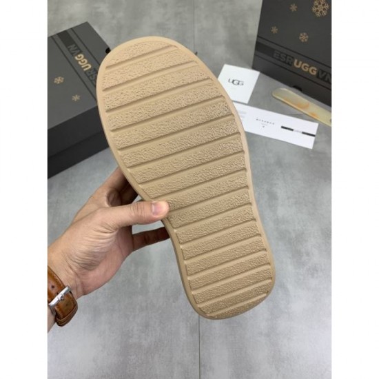 2024FW Men's Boots UGG Only one item available! VIP customer sale 2024FW Men's Boots UGG Only one item available! VIP customer sale