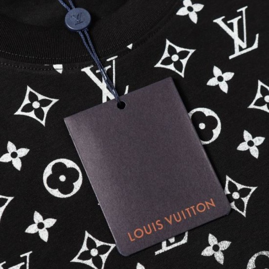 2024FW LOUIS VUITTON Trend Style Long Sleeve T-shirt 2024FW LOUIS VUITTON Trend Style Long Sleeve T-shirt
