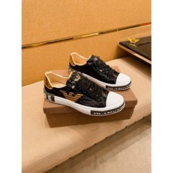 ARMANI Armani A coveted brand that makes you feel good 2024SS Casual shoes for men