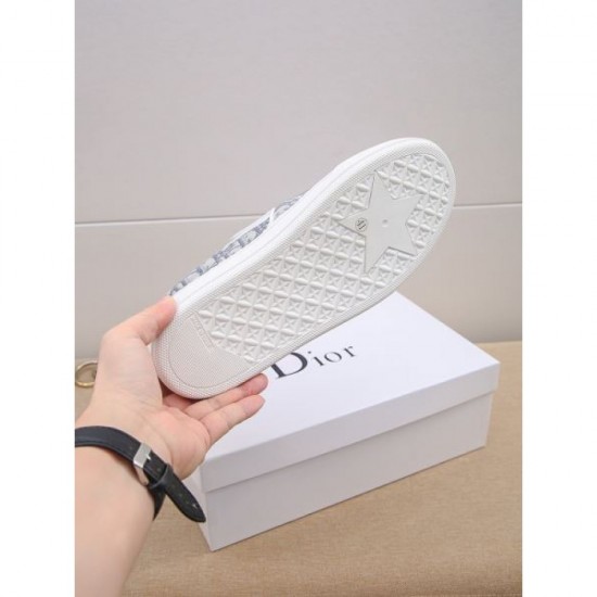 DIOR Dior 2024SS Men's casual shoes that will be very useful in the coming season DIOR Dior 2024SS Men's casual shoes that will be very useful in the coming season