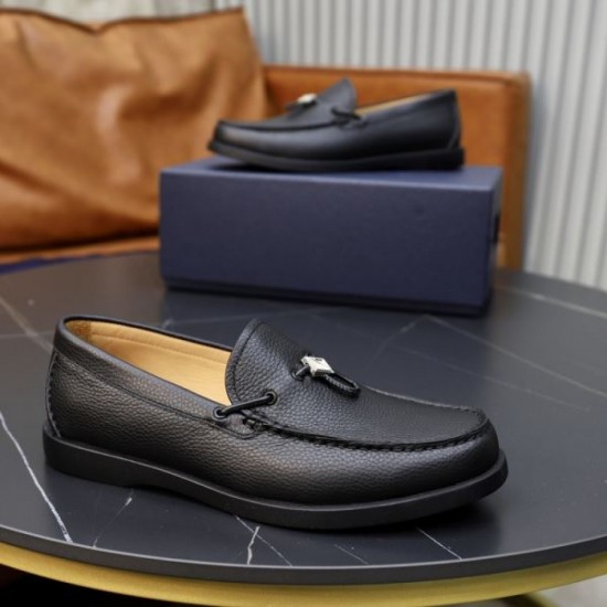 DIOR 2024SS men's casual shoes that exude a mature impression DIOR 2024SS men's casual shoes that exude a mature impression