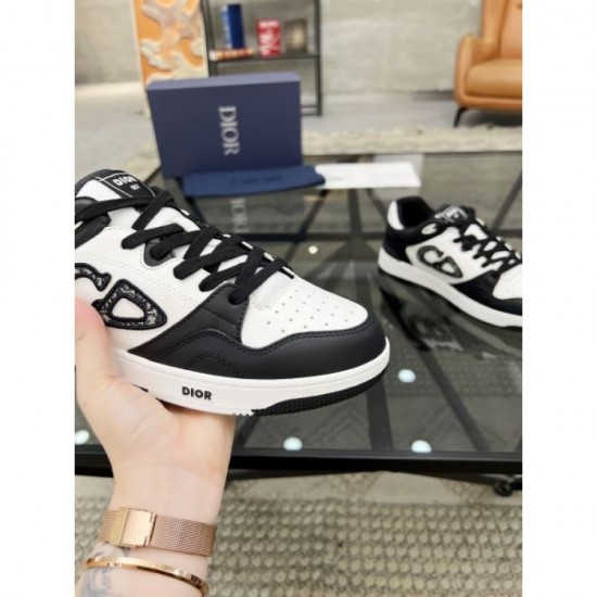 DIOR Limited edition 2024SS men's casual shoes that are absolutely perfect for summer DIOR Limited edition 2024SS men's casual shoes that are absolutely perfect for summer