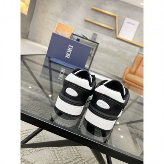 DIOR Limited edition 2024SS men's casual shoes that are absolutely perfect for summer DIOR Limited edition 2024SS men's casual shoes that are absolutely perfect for summer