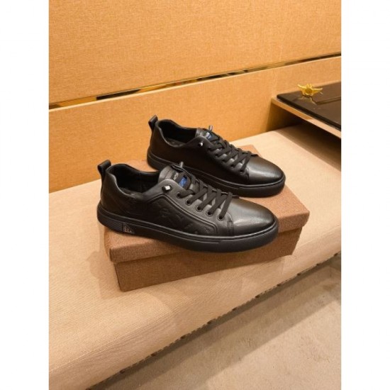 FENDI 2024SS Men's casual shoes, extremely practical for daily use FENDI 2024SS Men's casual shoes, extremely practical for daily use