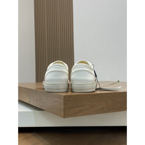 GUCCI Gucci continues to attract attention in spring and summer 2024SS Casual shoes for men GUCCI Gucci continues to attract attention in spring and summer 2024SS Casual shoes for men
