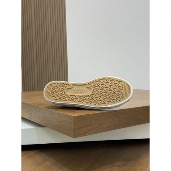 GUCCI Gucci continues to attract attention in spring and summer 2024SS Casual shoes for men GUCCI Gucci continues to attract attention in spring and summer 2024SS Casual shoes for men