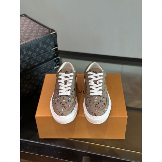 LOUIS VUITTON This summer's favorite 2024SS casual shoes for men LOUIS VUITTON This summer's favorite 2024SS casual shoes for men