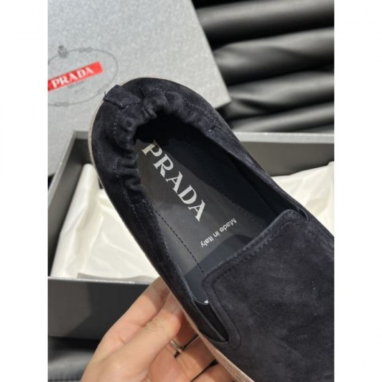 PRADA Prada 2024SS Men's Casual Shoes that are sure to be a hit this year PRADA Prada 2024SS Men's Casual Shoes that are sure to be a hit this year