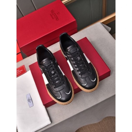 VALENTINO Best Selling 2024SS Men's Casual Shoes VALENTINO Best Selling 2024SS Men's Casual Shoes