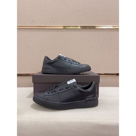 VALENTINO Latest arrival 2024SS Men's casual shoes VALENTINO Latest arrival 2024SS Men's casual shoes