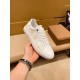 VERSACE Versace Standard Popular Item 2024SS Men's Casual Shoes VERSACE Versace Standard Popular Item 2024SS Men's Casual Shoes