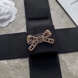 New item 2024SS brooch CHANEL that has been featured in many magazines