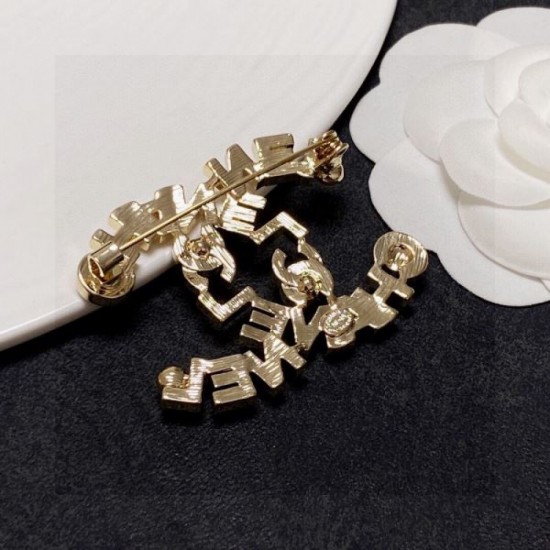 New elegant 2024SS brooch CHANEL New elegant 2024SS brooch CHANEL
