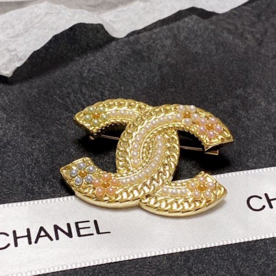 Street wear 2024SS brooch CHANEL CHANEL Street wear 2024SS brooch CHANEL CHANEL