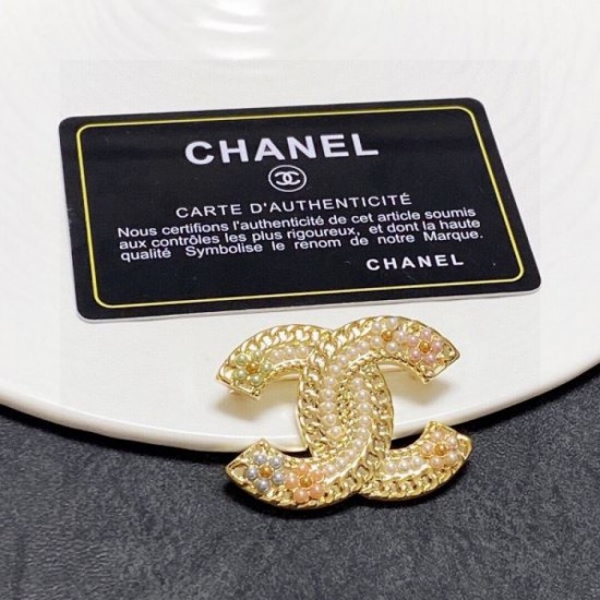 Street wear 2024SS brooch CHANEL CHANEL Street wear 2024SS brooch CHANEL CHANEL