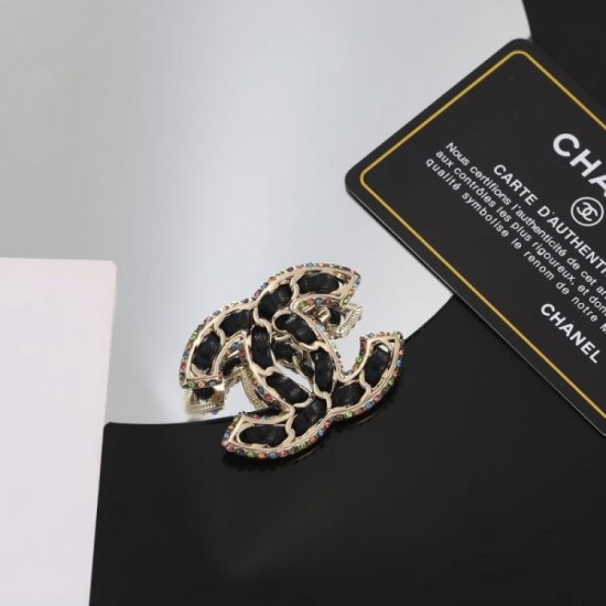 Refreshing new spring/summer items are trending 2024SS Brooch CHANEL Refreshing new spring/summer items are trending 2024SS Brooch CHANEL