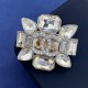 The latest trend to enhance the spring/summer mood 2024SS brooch CHANEL The latest trend to enhance the spring/summer mood 2024SS brooch CHANEL