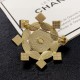 New Spring/Summer 2024SS brooch CHANEL that captivates fashionable adults New Spring/Summer 2024SS brooch CHANEL that captivates fashionable adults