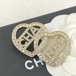 Stylish tips for any outfit 2024SS Brooch CHANEL CHANEL