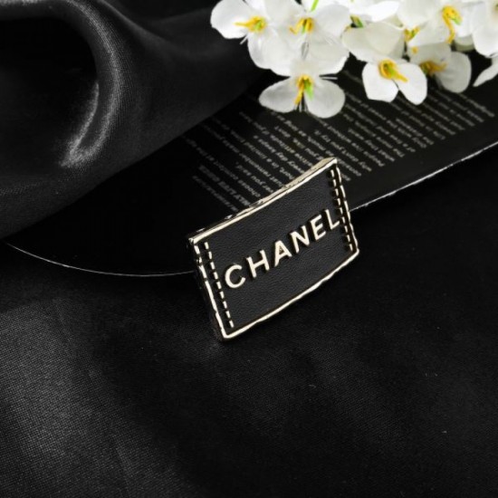 Spring/summer fashion trend items 2024SS brooch CHANEL Spring/summer fashion trend items 2024SS brooch CHANEL