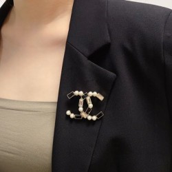 2024SS CHANEL Chanel brooch A very popular model in Japan