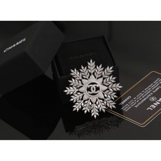 2024SS CHANEL CHANEL brooch Most popular item 2024SS CHANEL CHANEL brooch Most popular item