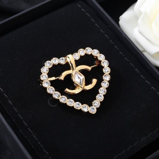 CHANEL Summer new item 2024SS brooch that is in short supply CHANEL Summer new item 2024SS brooch that is in short supply