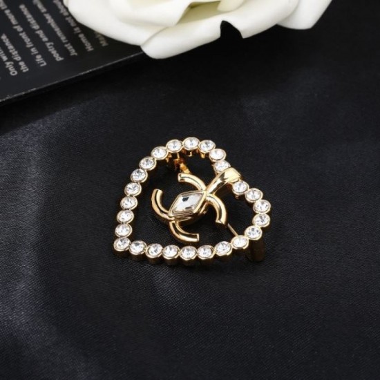 CHANEL Summer new item 2024SS brooch that is in short supply CHANEL Summer new item 2024SS brooch that is in short supply