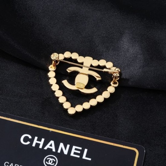 CHANEL Summer new item 2024SS brooch that is in short supply CHANEL Summer new item 2024SS brooch that is in short supply