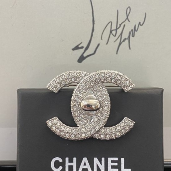 CHANEL Chanel fashion sensitive 2024SS brooch CHANEL Chanel fashion sensitive 2024SS brooch