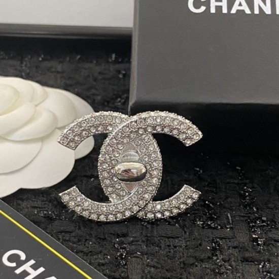 CHANEL Chanel fashion sensitive 2024SS brooch CHANEL Chanel fashion sensitive 2024SS brooch
